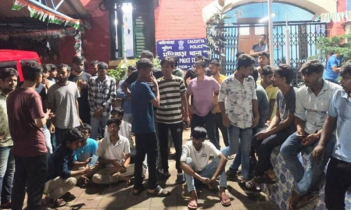 ‘বাংলাদেশি’ আখ্যা দিয়ে কলকাতা বিশ্ববিদ্যালয়ের শিক্ষার্থীদের মারধর