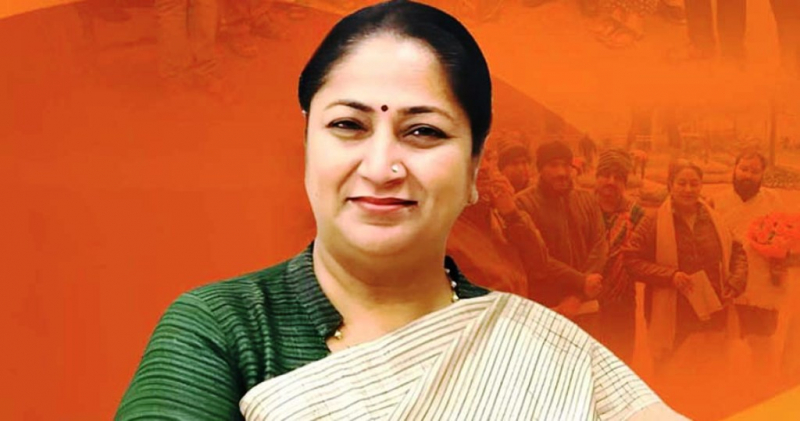 দিল্লির মুখ্যমন্ত্রীর ওপর হামলা দিল্লির মুখ্যমন্ত্রীর ওপর হামলা